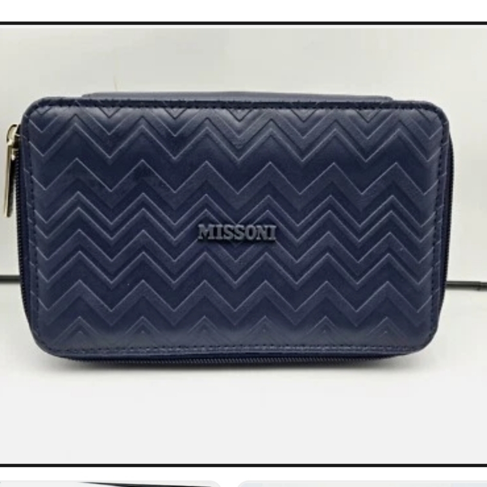 Missoni X Delta Navy Chevron Bag Pouch NWOT Clutch Luxury X Delta Airlines